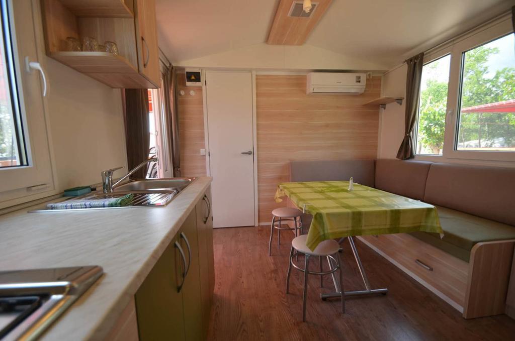 Campsite Pisak - Mobile Homes By The Sea Селине Номер фото